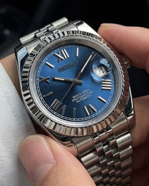 Dateiko | Blue Roman
