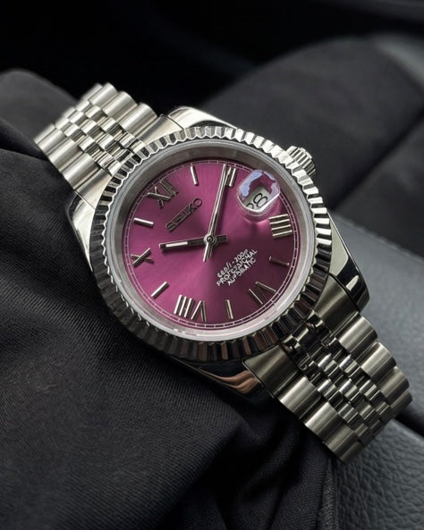 Dateiko | Roman Maroon