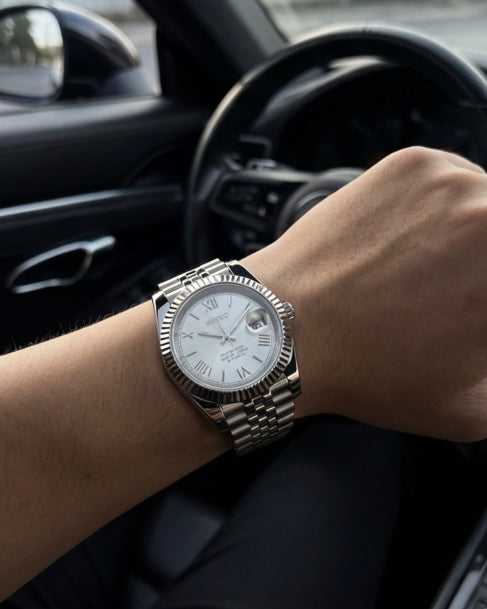 Dateiko | White Roman