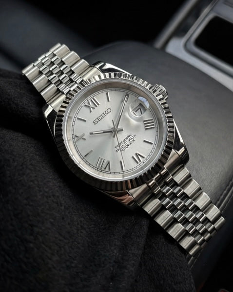 Dateiko | White Roman