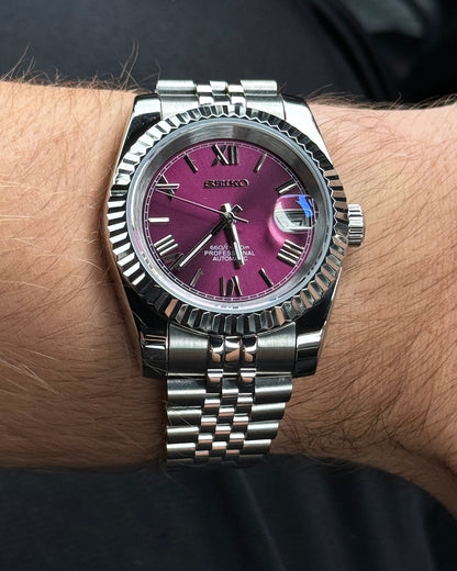 Dateiko | Roman Maroon