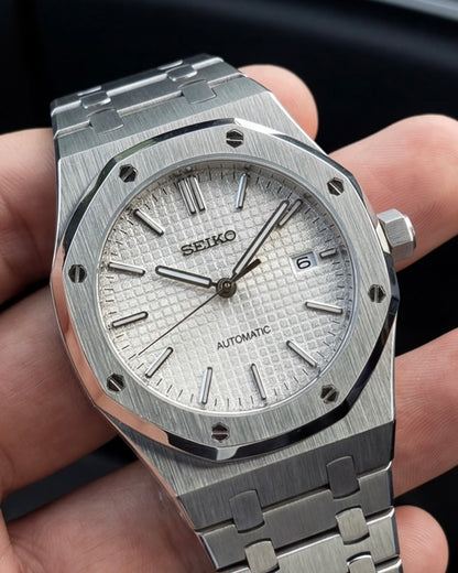 Seikoak | White